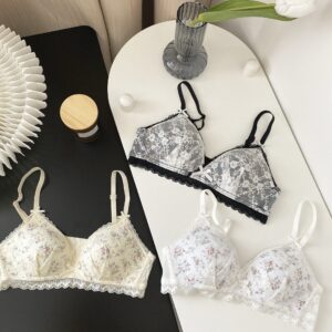 Set Tiana (เสื้อใน+กางเกงใน) เซตลายดอกไม้หรูหรา